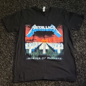 Metallica Black Graphic Tee - Short Sleeve
